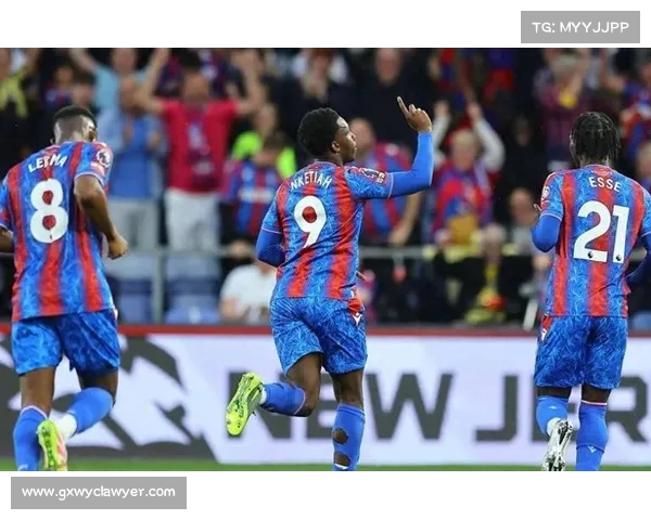 英超收官战悬念重重冠军争夺激烈末轮决战牵动球迷心弦